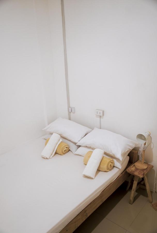 Kanto Hostel Siargao Хенераль-Луна Екстер'єр фото